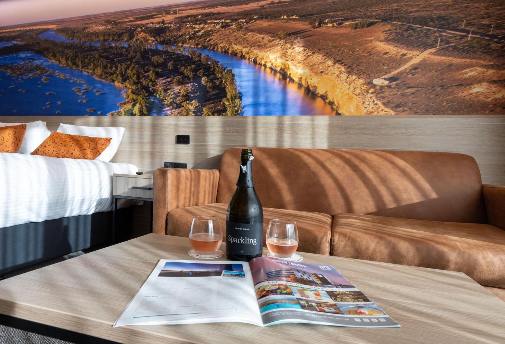 Bridgeport Hotel Марри-Бридж Экстерьер фото